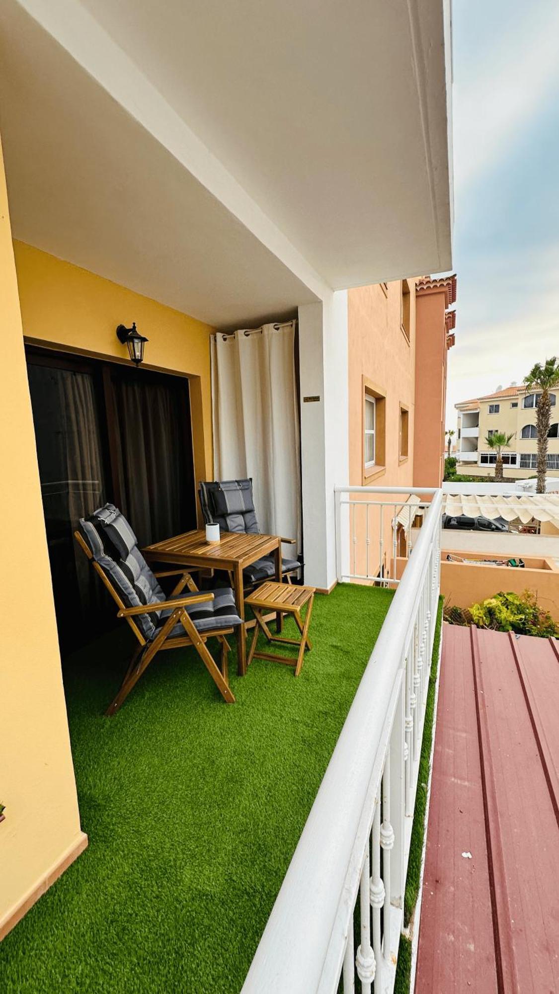 Apartamento Brisas Del Sur - Oasis Tenerife Sur Playa San Juan Exterior foto